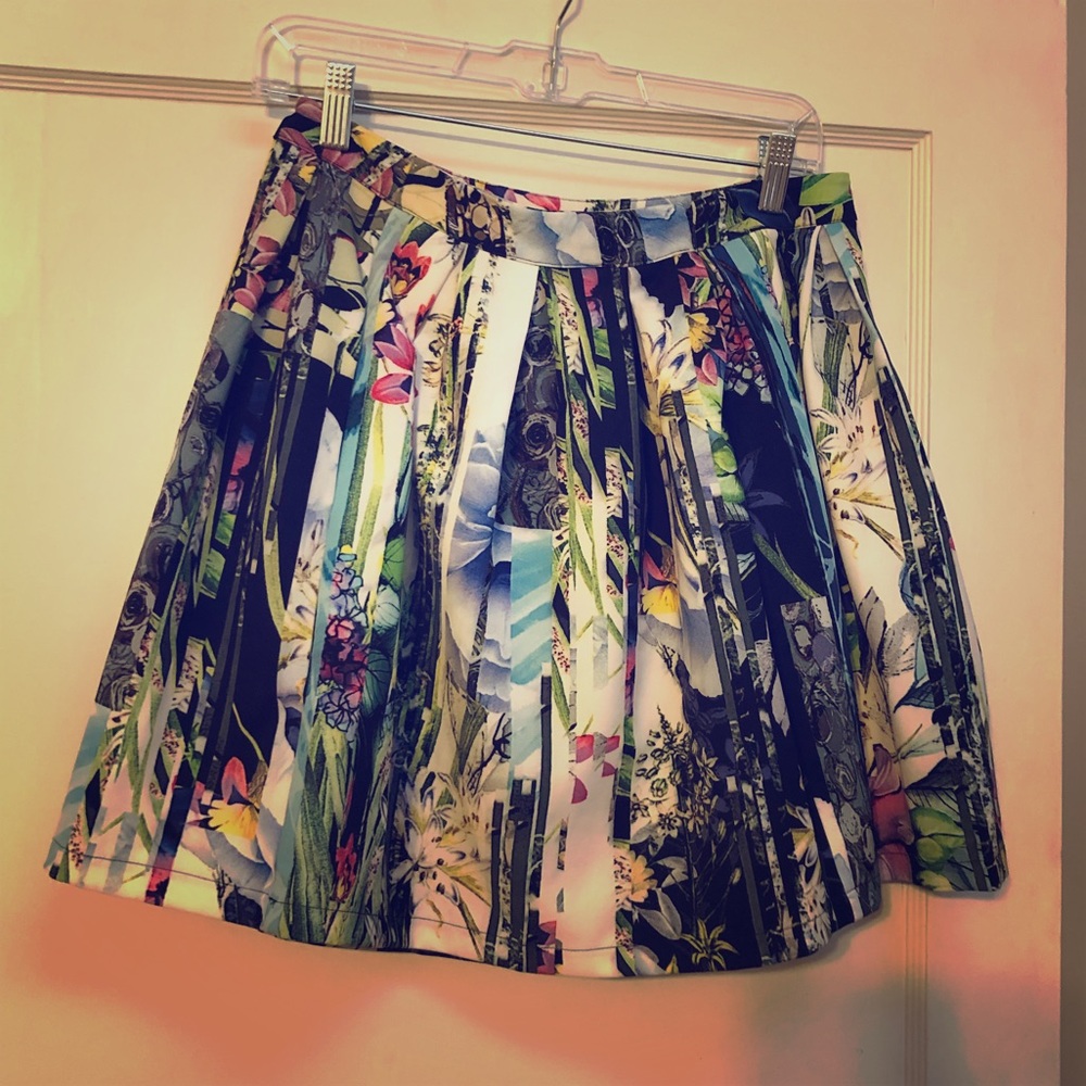 Francesca’s floral skirt